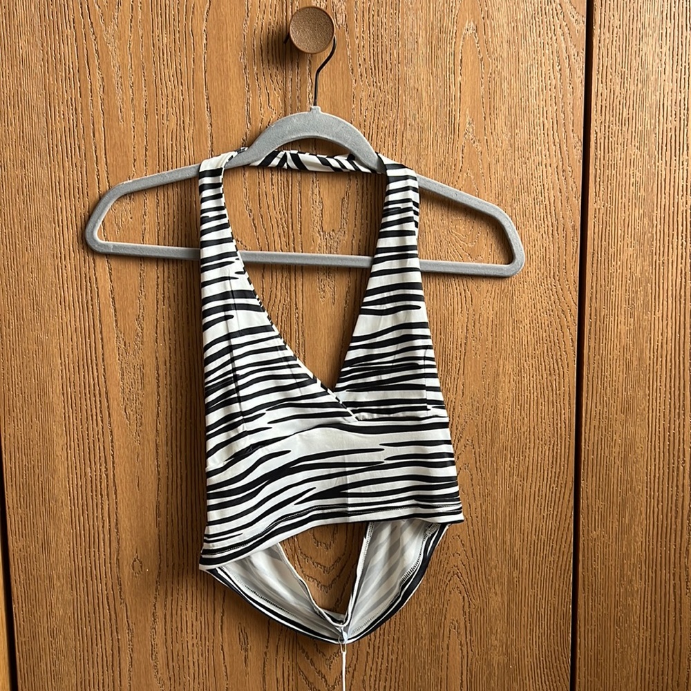 Ringers Polly halter zebra print top